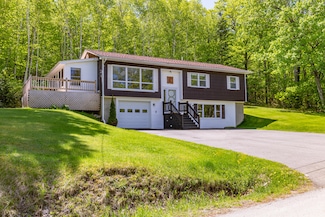 201 Walker Settlement Rd, Island Falls, ME 04747