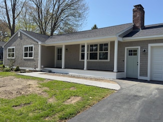 18 Almonte Ave, Yarmouth, ME 04096