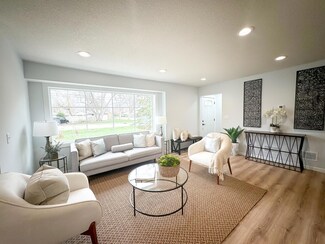1600 Ford Rd, Hopkins, MN 55305