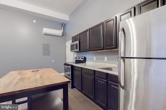 507 N Paca St Unit 1D, Baltimore, MD 21201