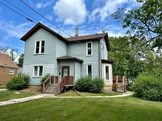 605 W Marion St, Joliet, IL 60436