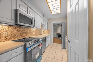 3400 Wimbledon Dr Unit 5, Pensacola, FL 32504