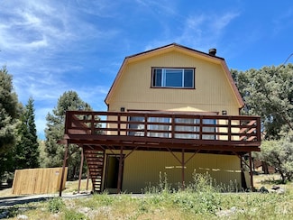 2809 Arctic Dr, Frazier Park, CA 93225