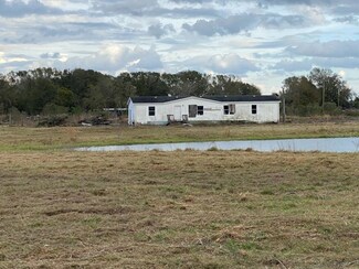 2012 Engessor Rd, Zephyrhills, FL 33540