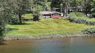 10 Ferry St, Long Eddy, NY 12760