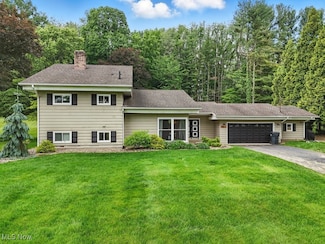 5661 Caranor Rd, Kent, OH 44240