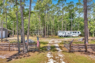 18010 County Road 1471, Waldo, FL 32694