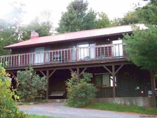817 Creek Rd, Crown Point, NY 12928
