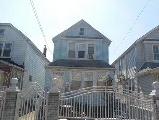 111-38 126th St, Jamaica, NY 11420
