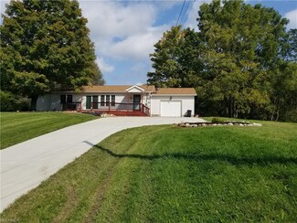 8249 Windham St, Garrettsville, OH 44231