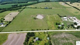 809 SW 300th Rd, Centerview, MO 64019