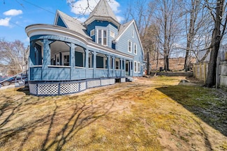 11 Broadway, Pembroke, NH 03275