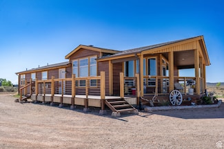 16 Pearly Ln, La Sal, UT 84530