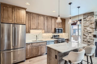 1090 Blue River Pkwy Unit 204, Silverthorne, CO 80498