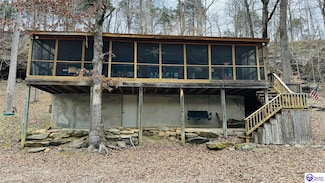 1679 Johnny Frank Rd, Leitchfield, KY 42754