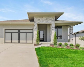 16159 S Kaw St, Olathe, KS 66062