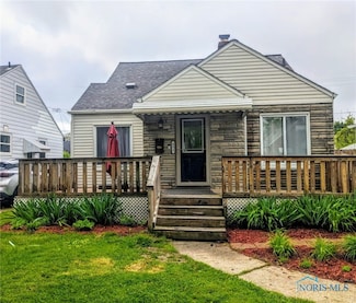 831 Cloverdale Rd, Toledo, OH 43612