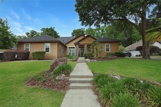 7608 White Oaks Rd, Alachua, FL 32615
