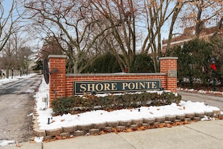 22029 Shore Pointe Ln, Saint Clair Shores, MI 48080