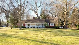 2516 Hull Rd, Huron, OH 44839