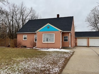 2566 University Ave, Green Bay, WI 54302
