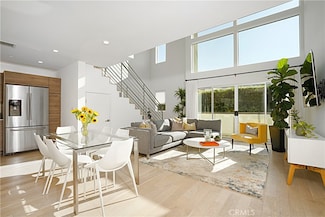 5409 W Wilshire Vista Ln, Los Angeles, CA 90019