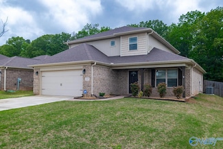 135 Heritage Way Dr, Toney, AL 35773