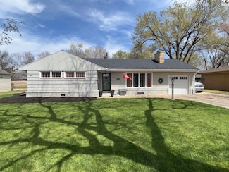 106 Carlton Rd, Hutchinson, KS 67502