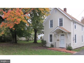 2 Wesley St, Camden, DE 19934