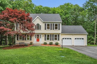 19 Misty Ln, Westford, MA 01886