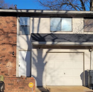 12435 Sea Lane Dr Unit 5, Florissant, MO 63033