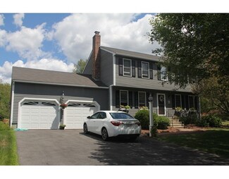 7 Moore Rd, Hopedale, MA 01747