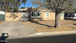 44152 Elm Ave, Lancaster, CA 93534