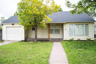 1610 Williston St, Pampa, TX 79065