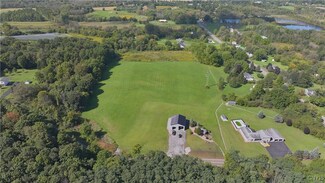 L1 Devoe Rd, Camillus, NY 13031