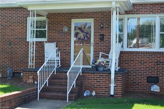 105 S 5th Ave, Mayodan, NC 27027