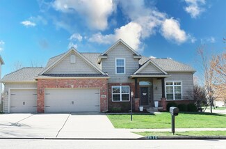 2610 W Carlisle Ln, Dunlap, IL 61525
