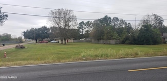 205 Perry Dr, Abbeville, LA 70510
