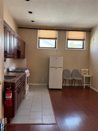 371 Anderson Ave Unit 5, Fairview, NJ 07022