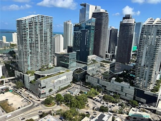 92 SW 3rd St Unit 4304, Miami, FL 33130