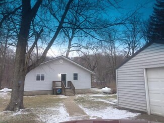 11476 W Horseshoe Bend Rd, Brookston, IN 47923