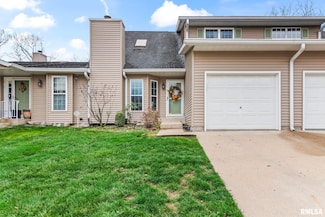 3 Woodbury Hill Ln, Springfield, IL 62711
