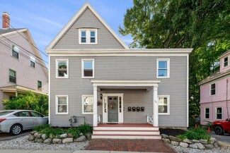 96 N Main St Unit 4, Andover, MA 01810