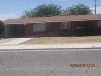 2817 Berwick Rd, El Paso, TX 79925