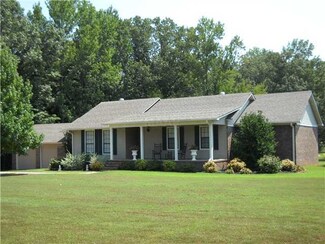 1056 Mcmahan Rd, Ramer, TN 38367