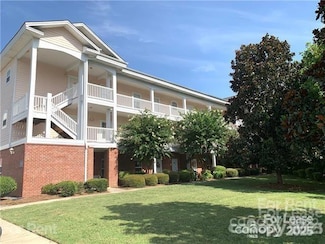9321 Meadow Vista Rd Unit 201, Charlotte, NC 28213
