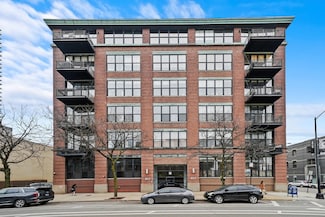817 W Washington Blvd Unit 507, Chicago, IL 60607