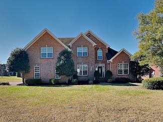 100 Havenwood Ct, Hendersonville, TN 37075