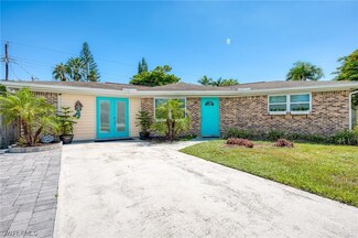 9792 Tonya Ct, Bonita Springs, FL 34135
