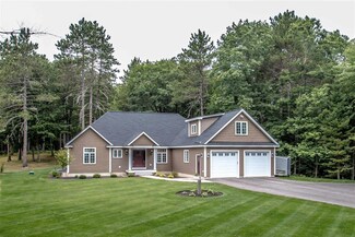 344 Dandi View Rd, North Conway, NH 03860